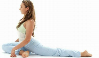 5-Yoga-Poses-For-Strong-Feet1-400×233